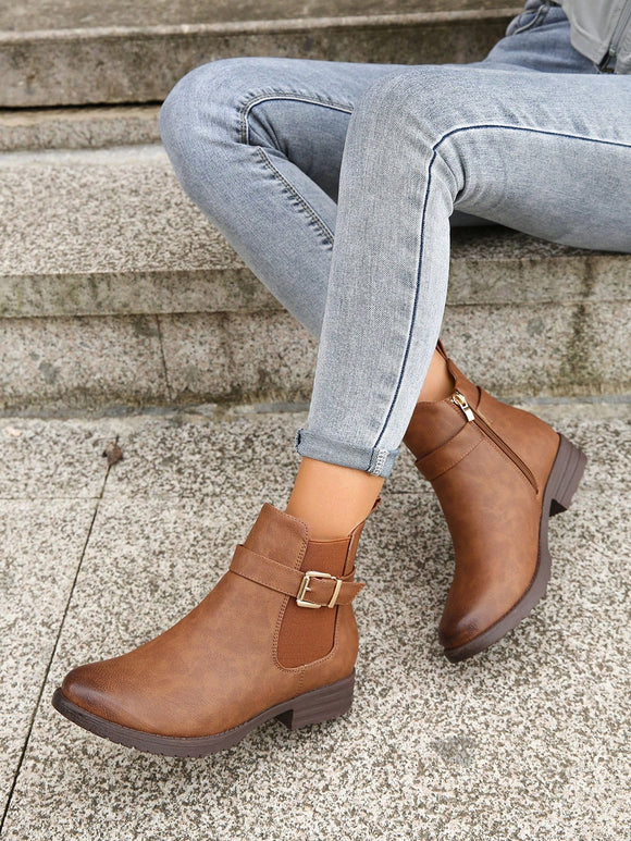 Flat Boots With Side Zipper