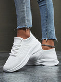 White Solid Color Breathable Casual Shoes